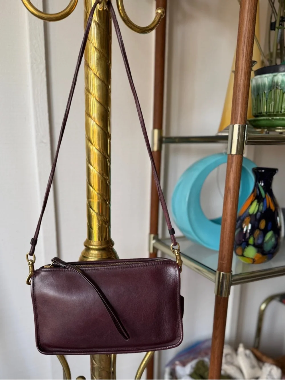 VTG NYC Coach | Basic Bag | No. 9455 |
Burgundy | Timeless - Picture 5 of 15